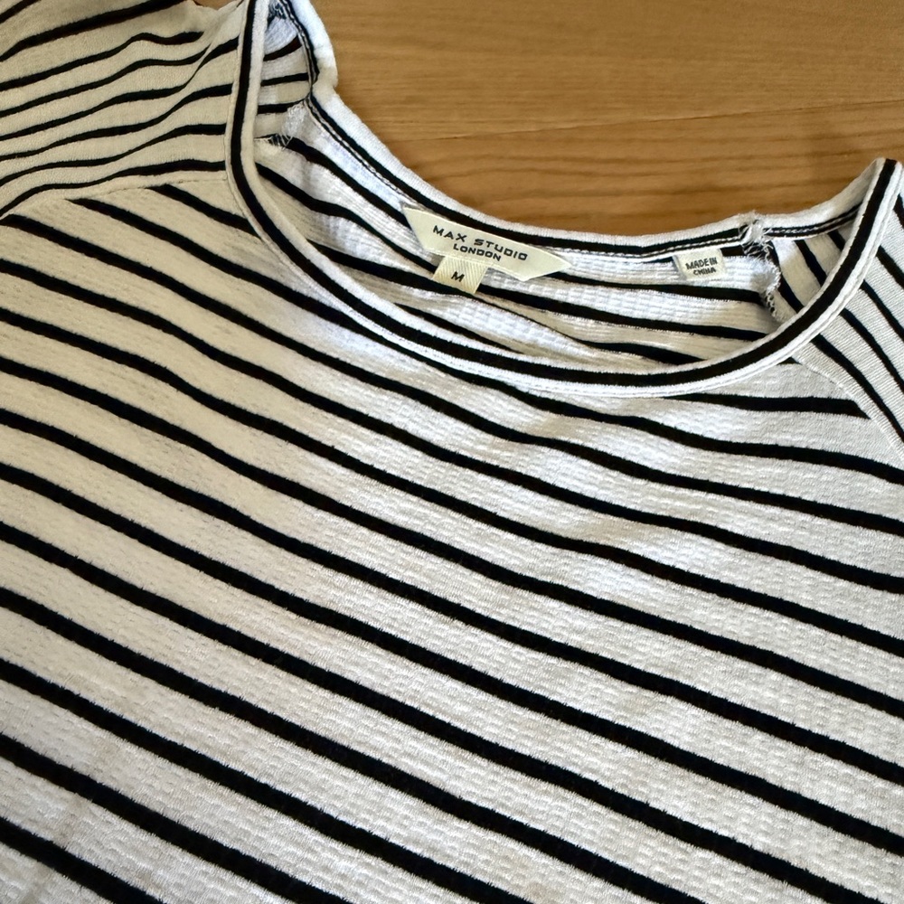 Max Studio Black & White Flutter Sleeve Striped Top - Picture 6 of 9